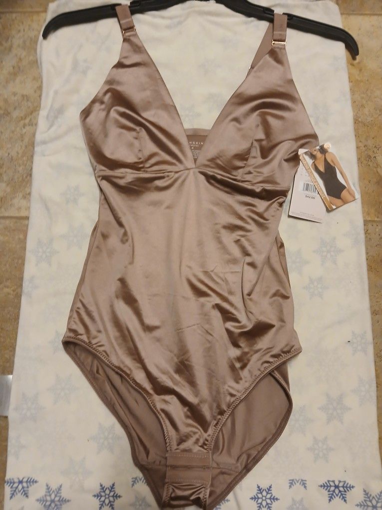 NEW Danskin Shaping Plunge Bodysuit w/ Tags Danskin Imtimates