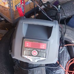 Battery/Alternator Charger And Tester 