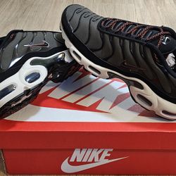 Nike Air Max Size 8.5 For Men 