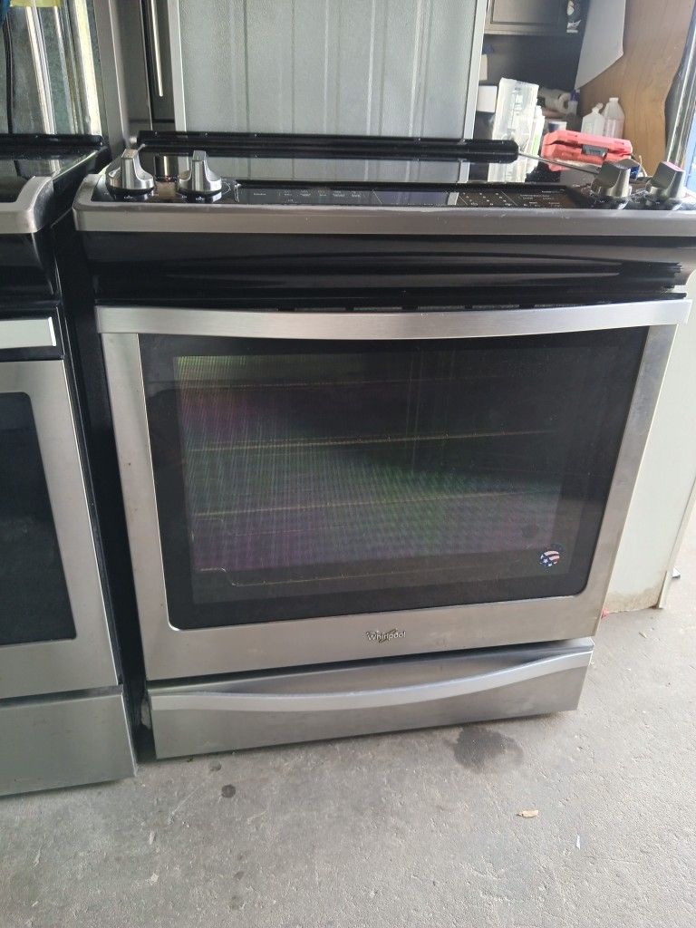 Whirlpool Slide In Glass Top Stove Stainless Steel Everything Works Good 💯
