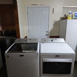 MAYTAG WASHER AND DRYER SET BOTH ELECTRIC XL CAPACITY GOOD CONDITION HEAVY DUTY DELIVERY AVAILABLE FOR EXTRA FEE WE DO REPAIRS 