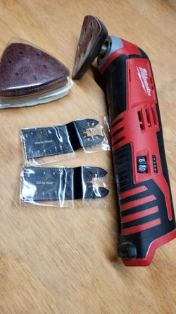 Milwaukee M12 Cordless Oscillating Multi-Tool (Tool-Only)