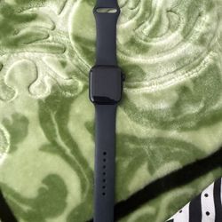 Apple Watch SE 