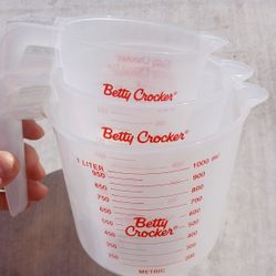 Measuring Cups