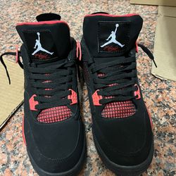 Jordan 4 Red Thunder Size 9.5 
