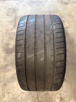 Michelin Pilot Sport 4’s 295/25/22