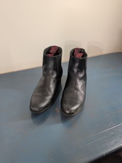 Black Leather Chelsea Ankle Boots