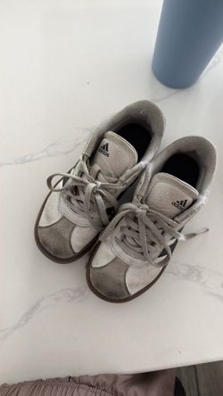 Kids adidas size 12