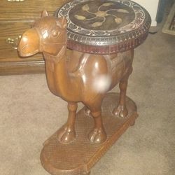 Camel Table
