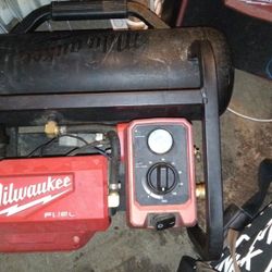 Milwaukee M18 Air Compressor 2gal