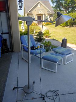 VINTAGE INDUSTRIAL MEDICAL FLOOR LAMP