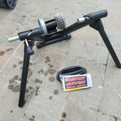 Saris Fluid Indoor Bike Trainer