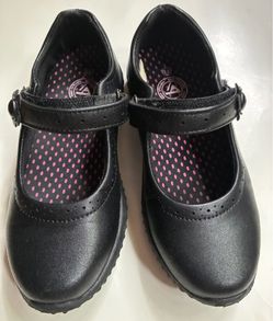 NEW Girls shoes Sz 13 p/up Sheepshead Bay Brooklyn NY