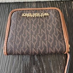 Jones New York Signature Wallet New