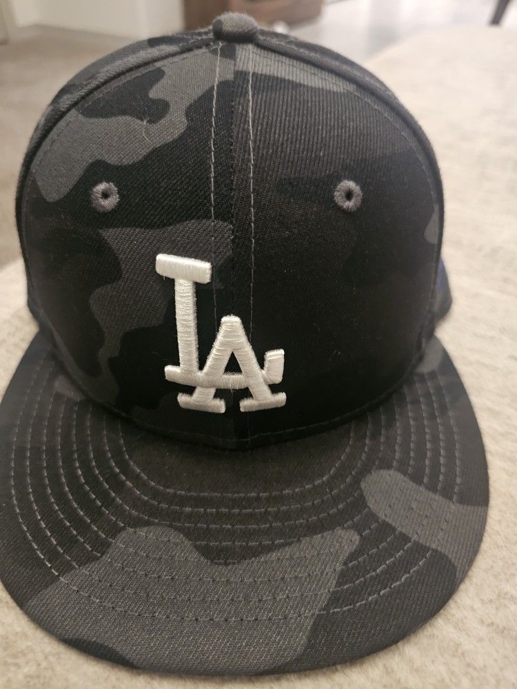 Dodgers Blk/Grey Camo Size 7