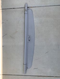 06-08 MERCEDES-BENZ R500 REAR BACK RETRACTABLE CARGO COVER PRIVACY SHADE OEM