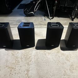 QSC K8 Speakers