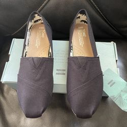 Toms Shoes Size 9.5In Women