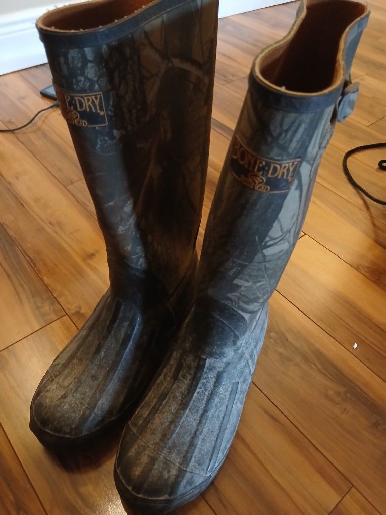 RedHead Bone Dry Rubber Boots Size 8