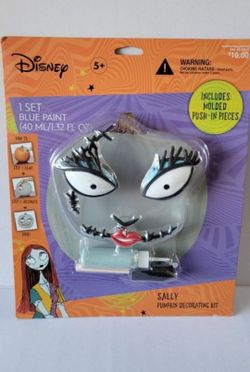 Disney Nightmare Before Christmas Sally Pumpkin Decorating kit
