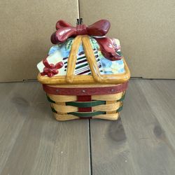 Longaberger Little Gift Box Basket With Ceramic Top Lid 2006 Christmas