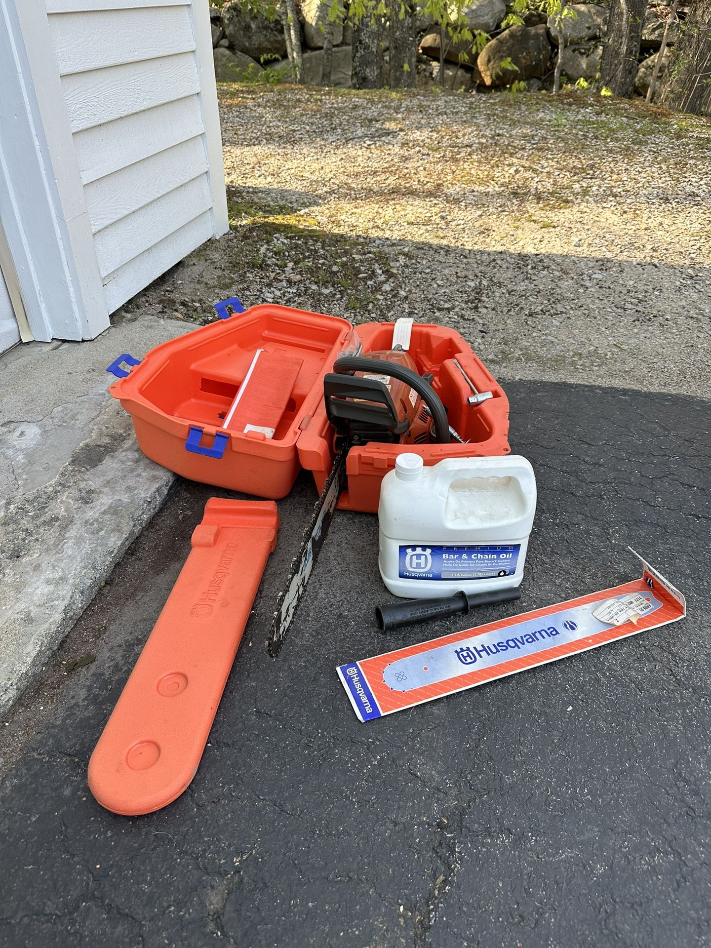 Husqvarna 350 Chainsaw