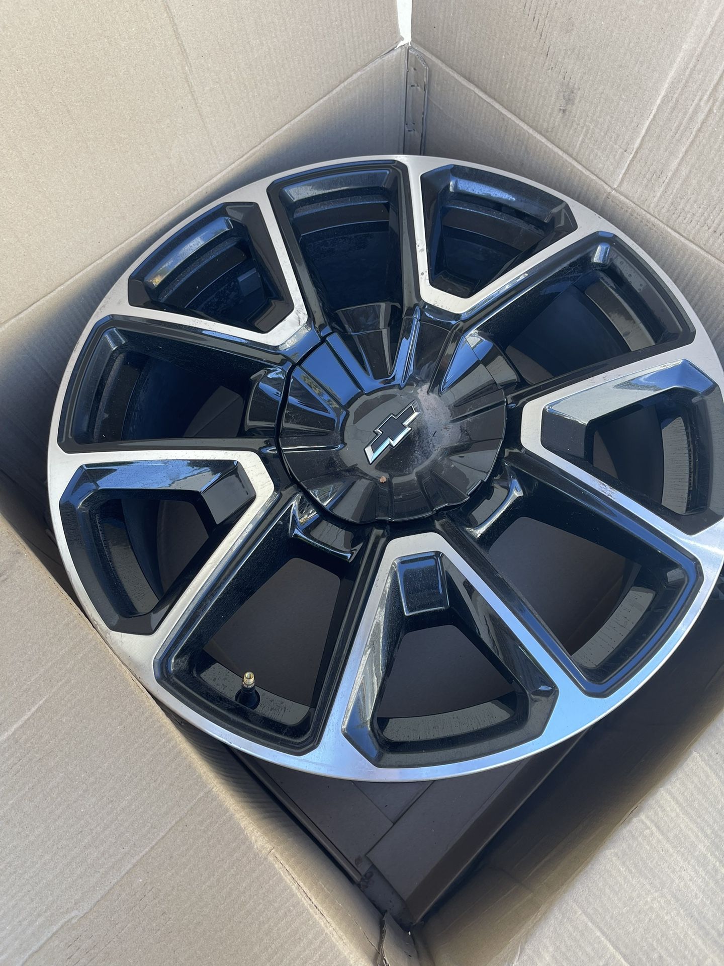 2021 Chevy Tahoe Rims