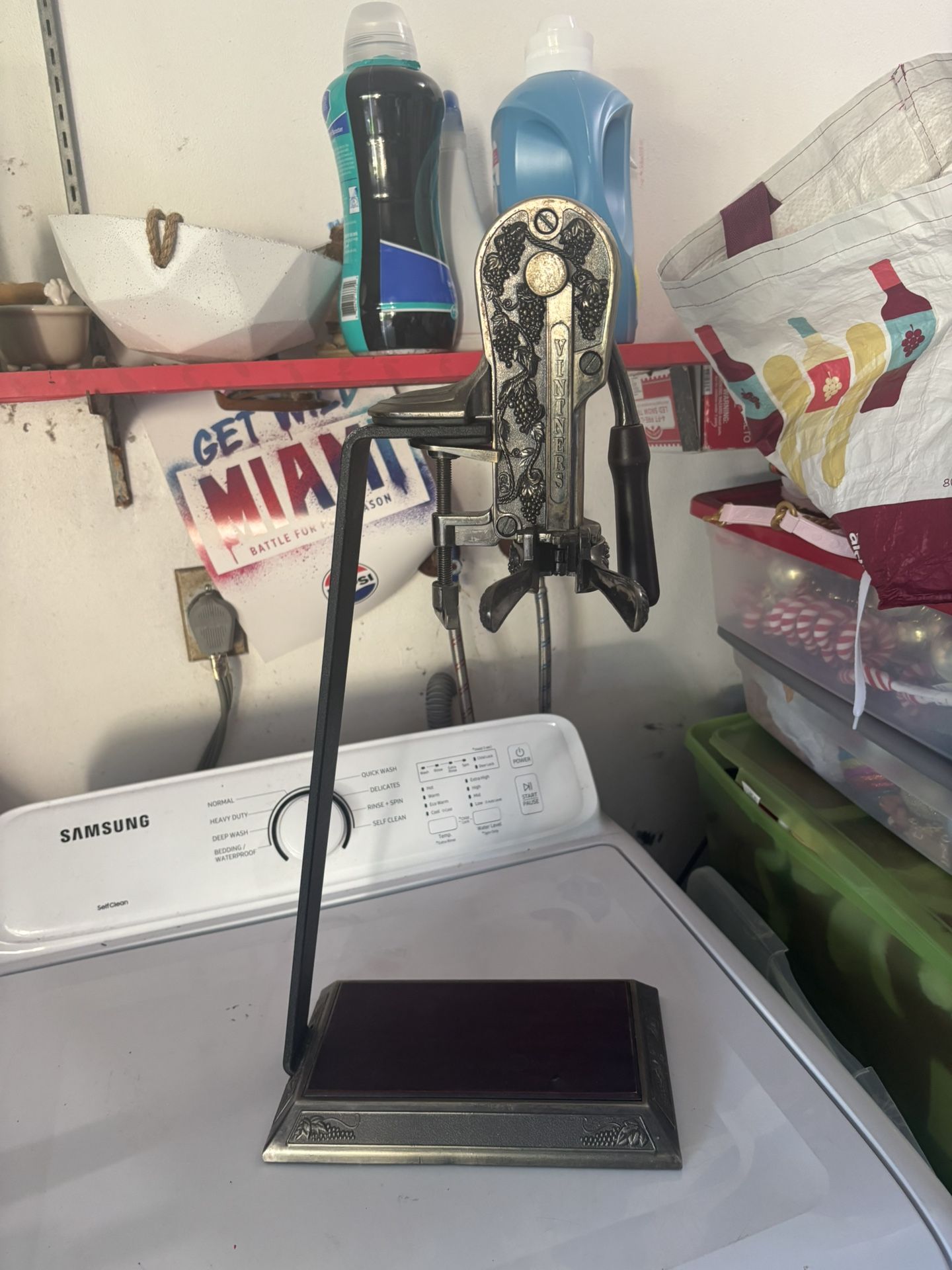 Wine Bottle Opener