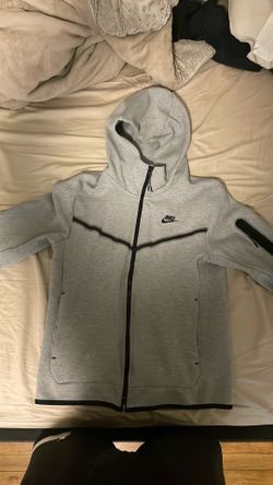 grey Nike tech hoodie