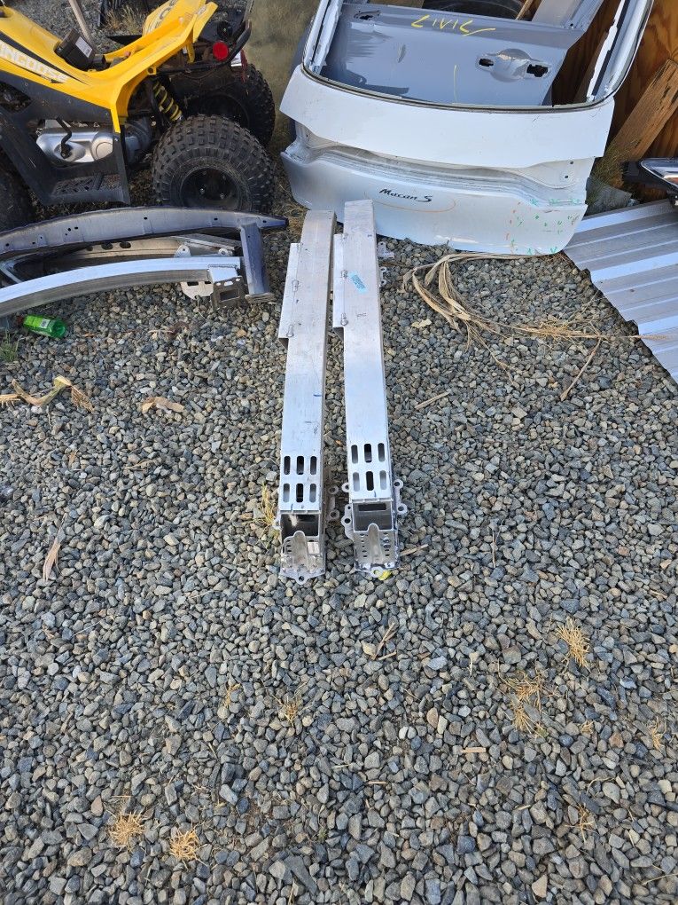 2016 17 18 19 20 2021 HONDA CIVIC FRONT BAR REINFORCEMENT OEM
