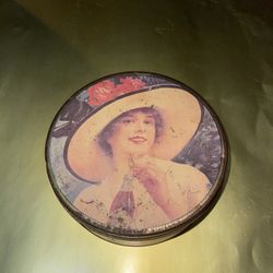 Vintage Coca Cola Tin