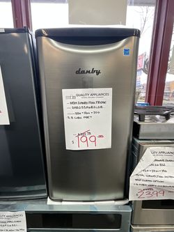 NEW DANBY MINI FRIDGE