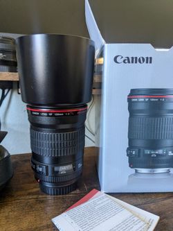 Canon 135mm f2.0 lens