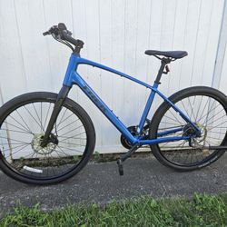 Trek DUAL SPORT 1 gen. 5 Hybrid Bike 