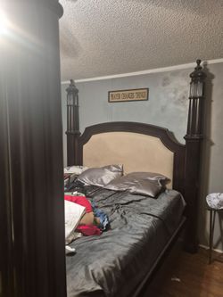 California king Canopy bed and dresser