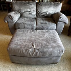 Loveseat And Ottoman