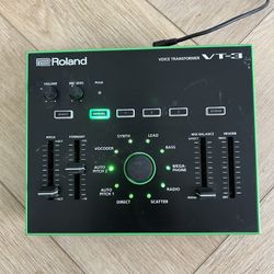 Roland VT-3 AIRA Voice Transformer – Vocal Effects Processor & Vocoder