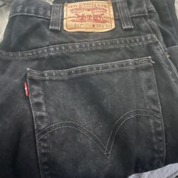 38 X32 Levi Jeans 