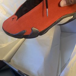 Retro Jordan 14 Ferrari