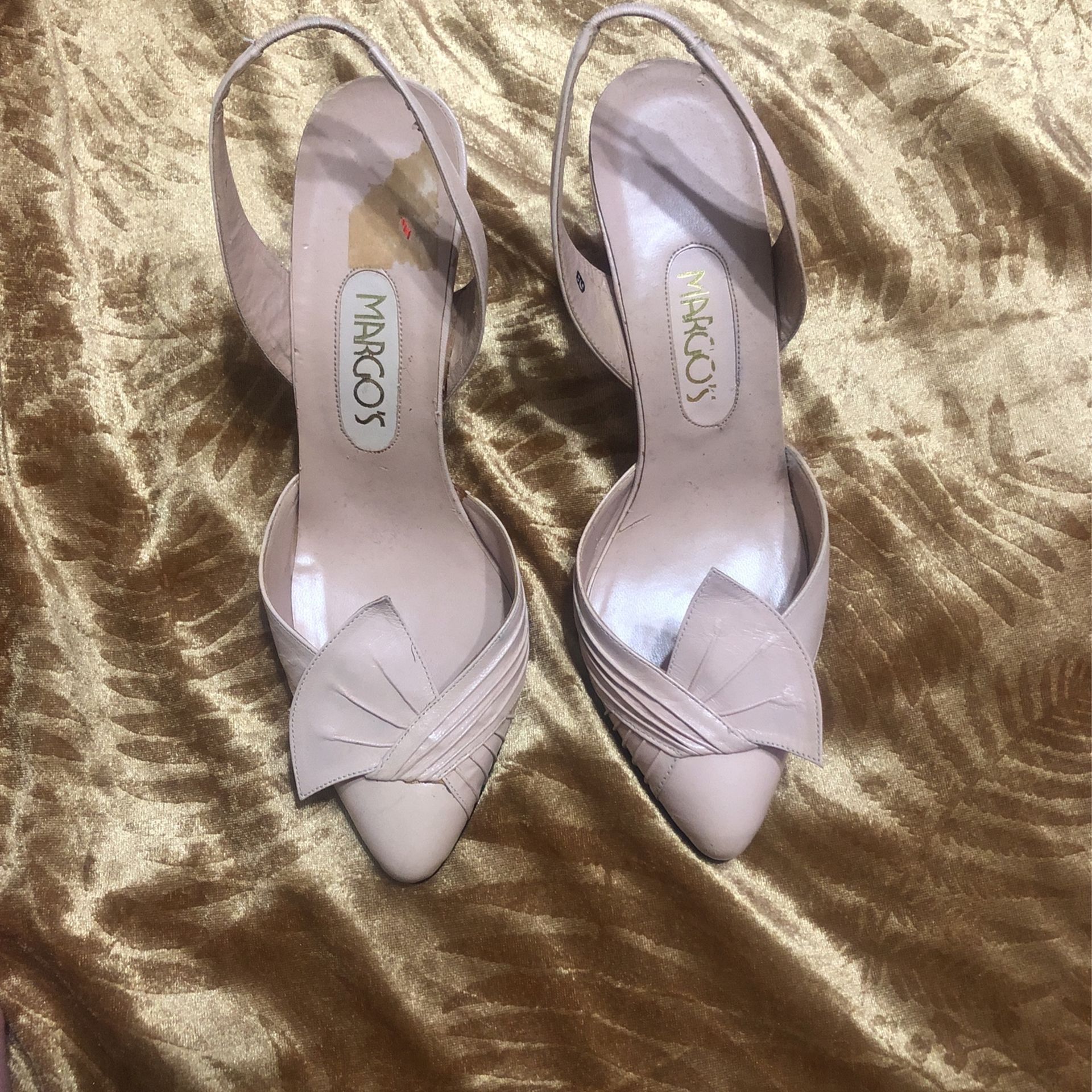 Nude Margo’s