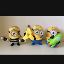Minions 4 Figures Lot And One Plush Minion