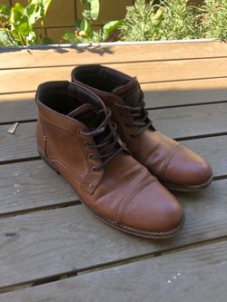 H&M men’s chukka boots in tan