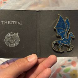 Harry Potter Wizarding World Golden Enamel Pin