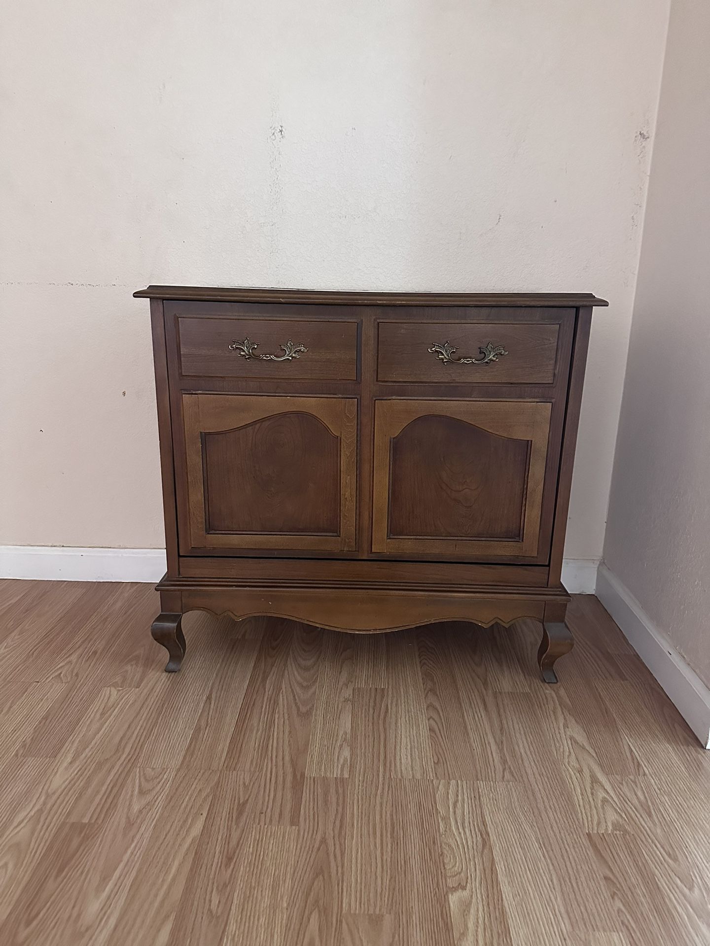Record Storage Vintage Table 