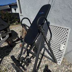 Inversion table