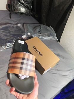 Burberry Slide Sandals with Box