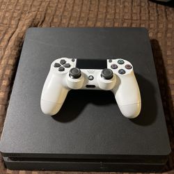 Brand New Ps4 Slim With Controller 