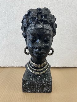 African Woman Bust Statue – Black & Gold Accent Decor
