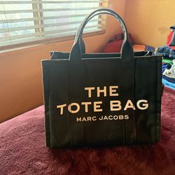Marc Jacob’s Tote Bag!