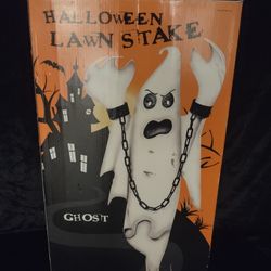 A Halloween 🎃 Lawn Stake 40 Inch Metal 👻Ghost With Chains ⛓️